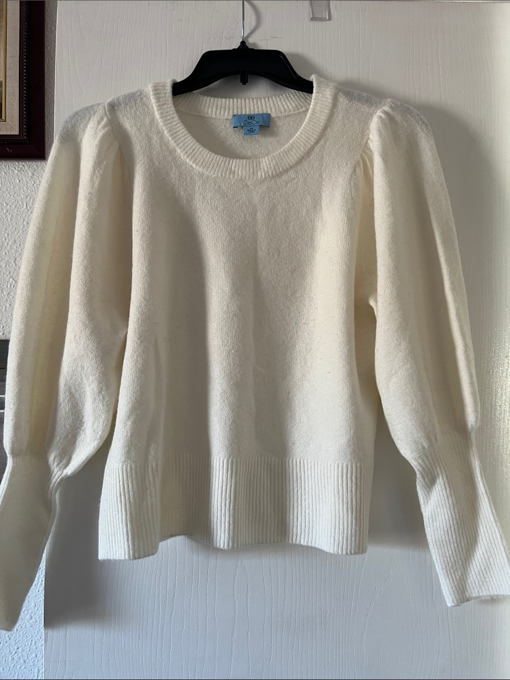 CeCe Cream Puff-Sleeve Crewneck Sweater